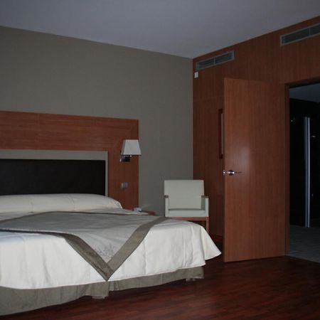Alti Hotel Bagneres-de-Luchon Exterior photo