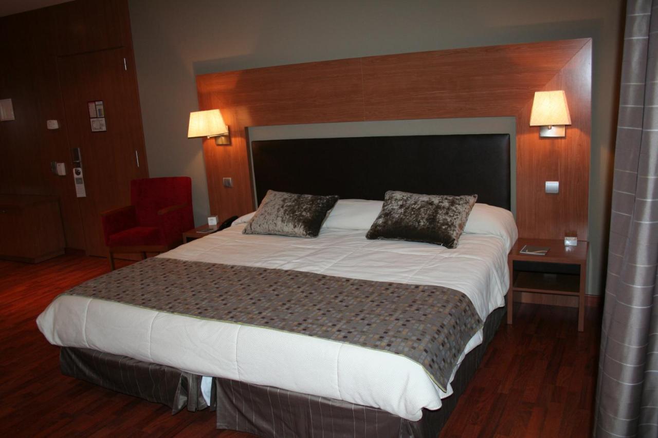 Alti Hotel Bagneres-de-Luchon Exterior photo